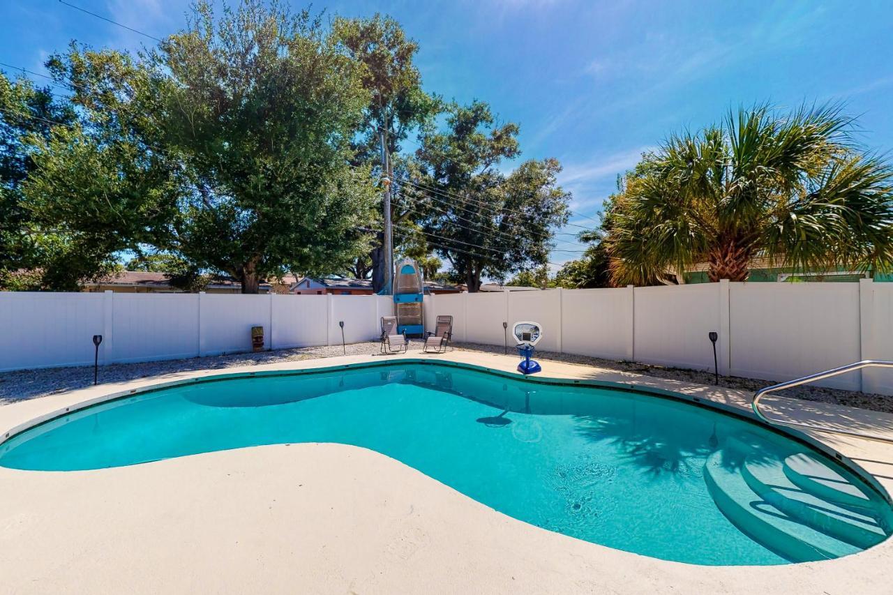 Pinellas Park Cottage Сейнт Питърсбърг Екстериор снимка