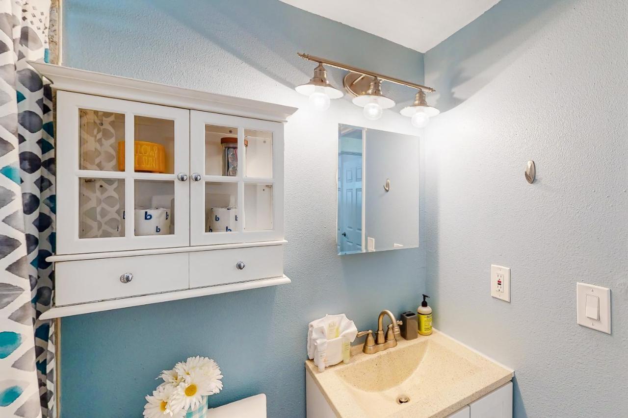 Pinellas Park Cottage Сейнт Питърсбърг Екстериор снимка