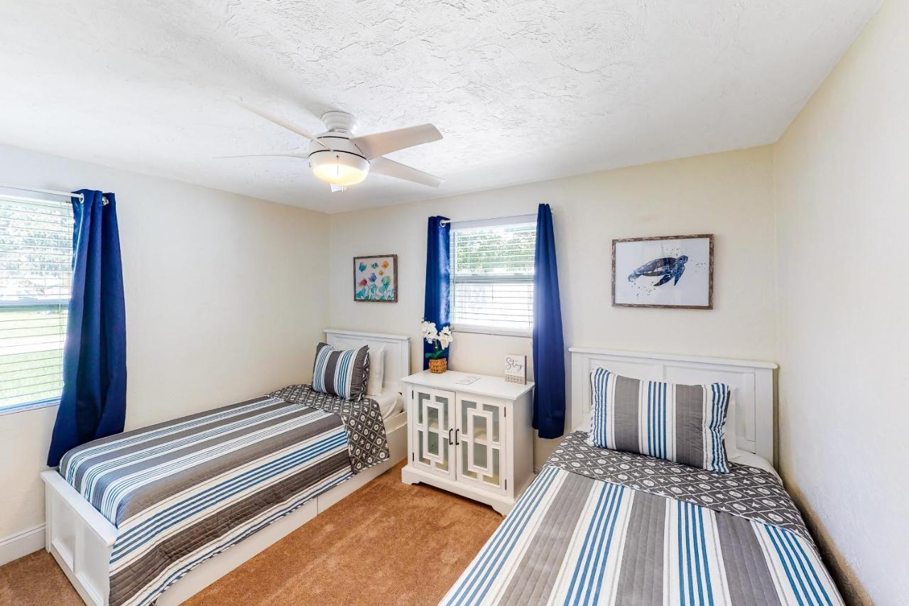 Pinellas Park Cottage Сейнт Питърсбърг Екстериор снимка