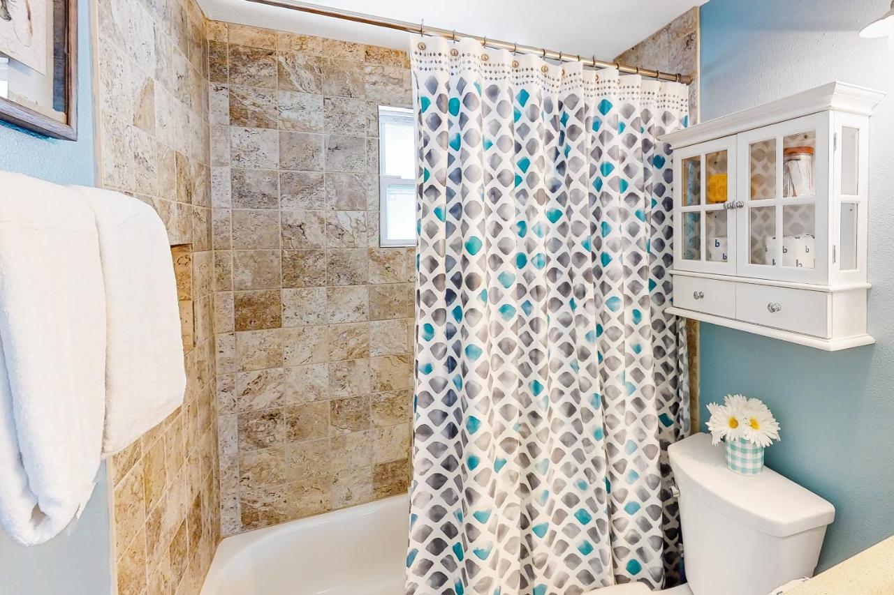 Pinellas Park Cottage Сейнт Питърсбърг Екстериор снимка